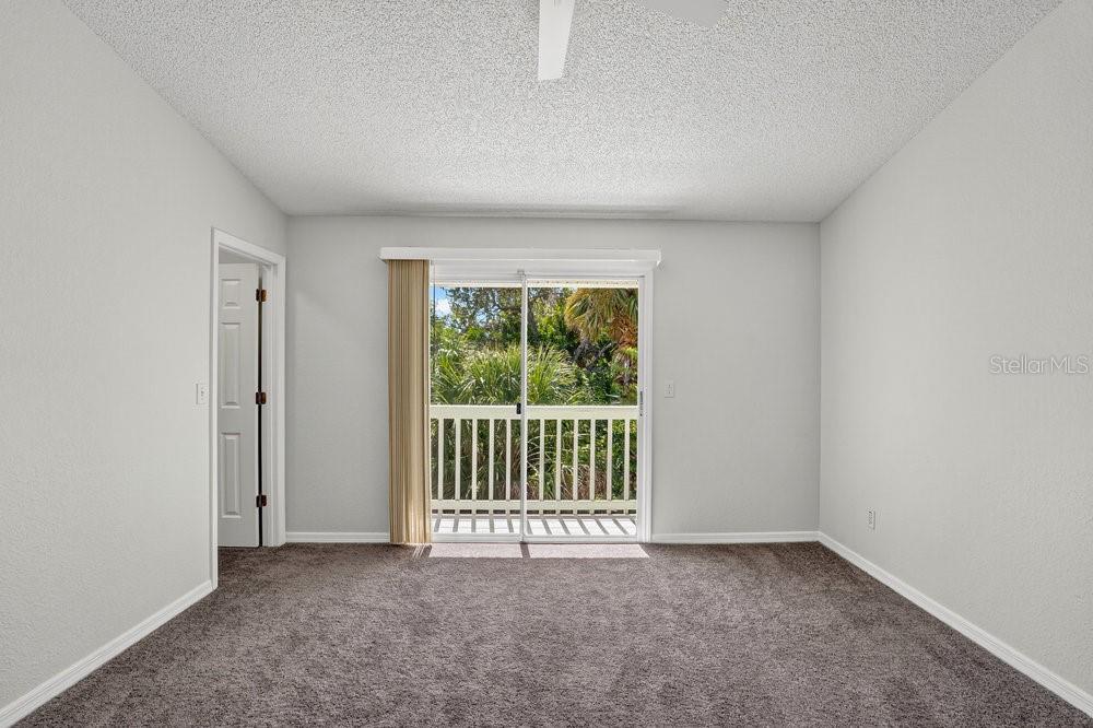 Image 22 of 42 For 713 Laurel Bay Circle