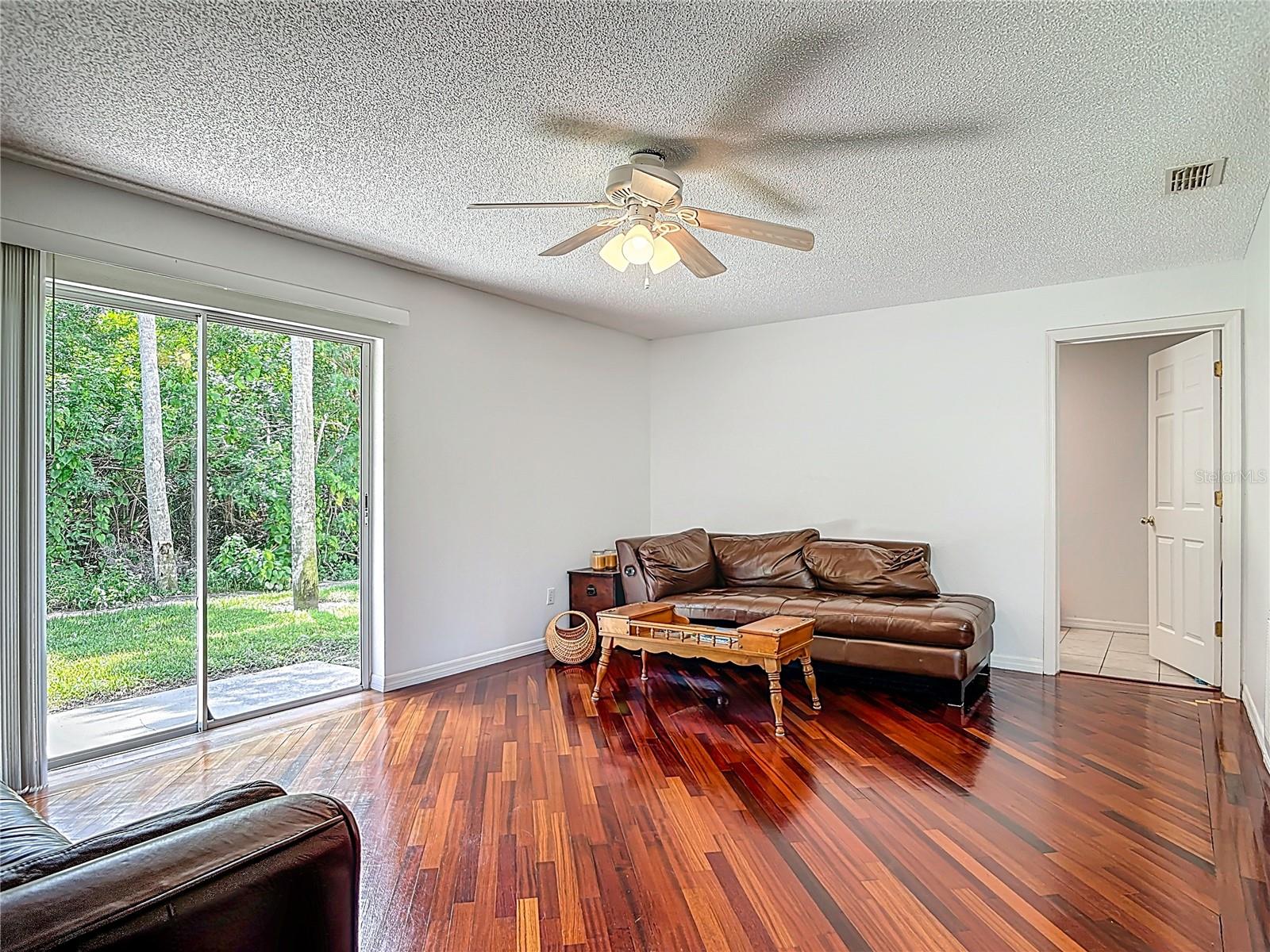 Image 12 of 51 For 717 Laurel Bay Circle
