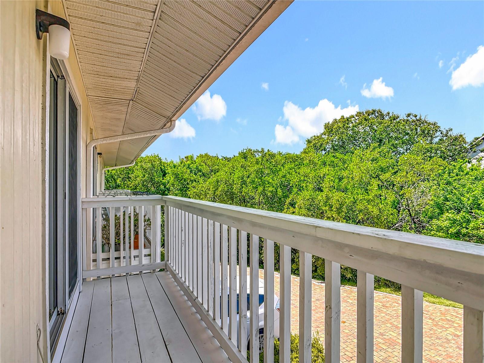 Image 41 of 51 For 717 Laurel Bay Circle
