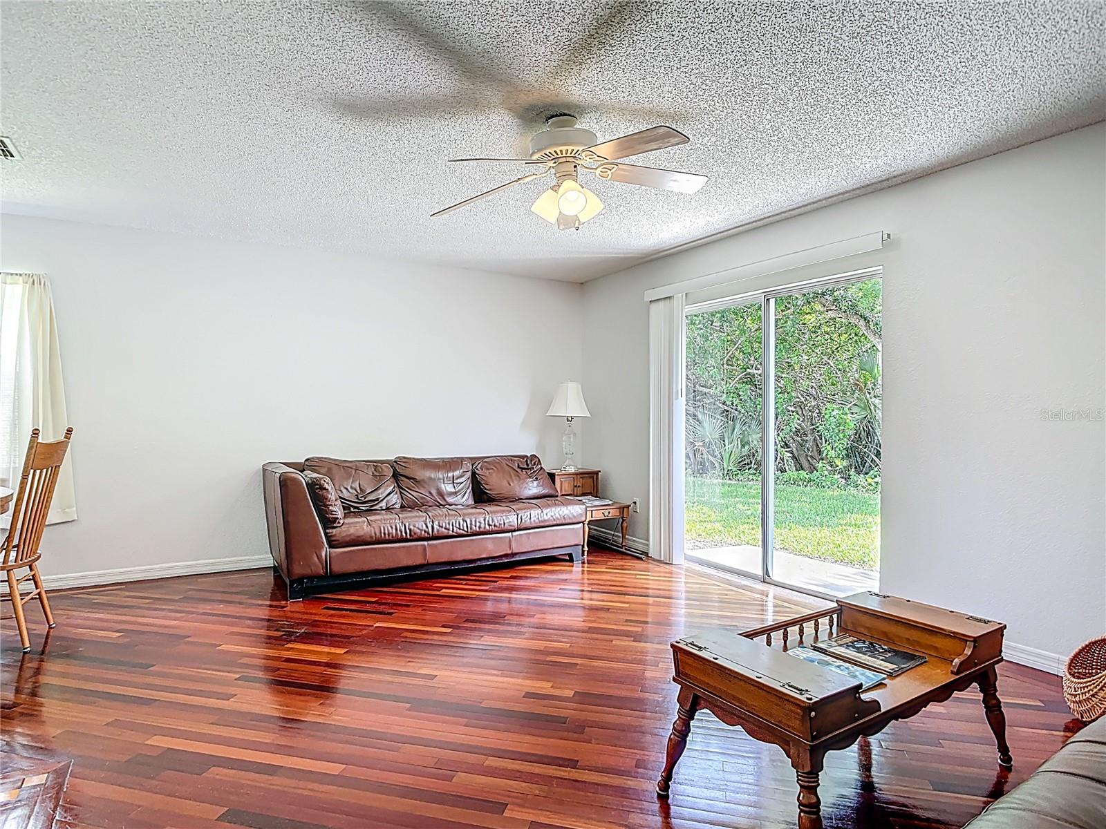 Image 9 of 51 For 717 Laurel Bay Circle