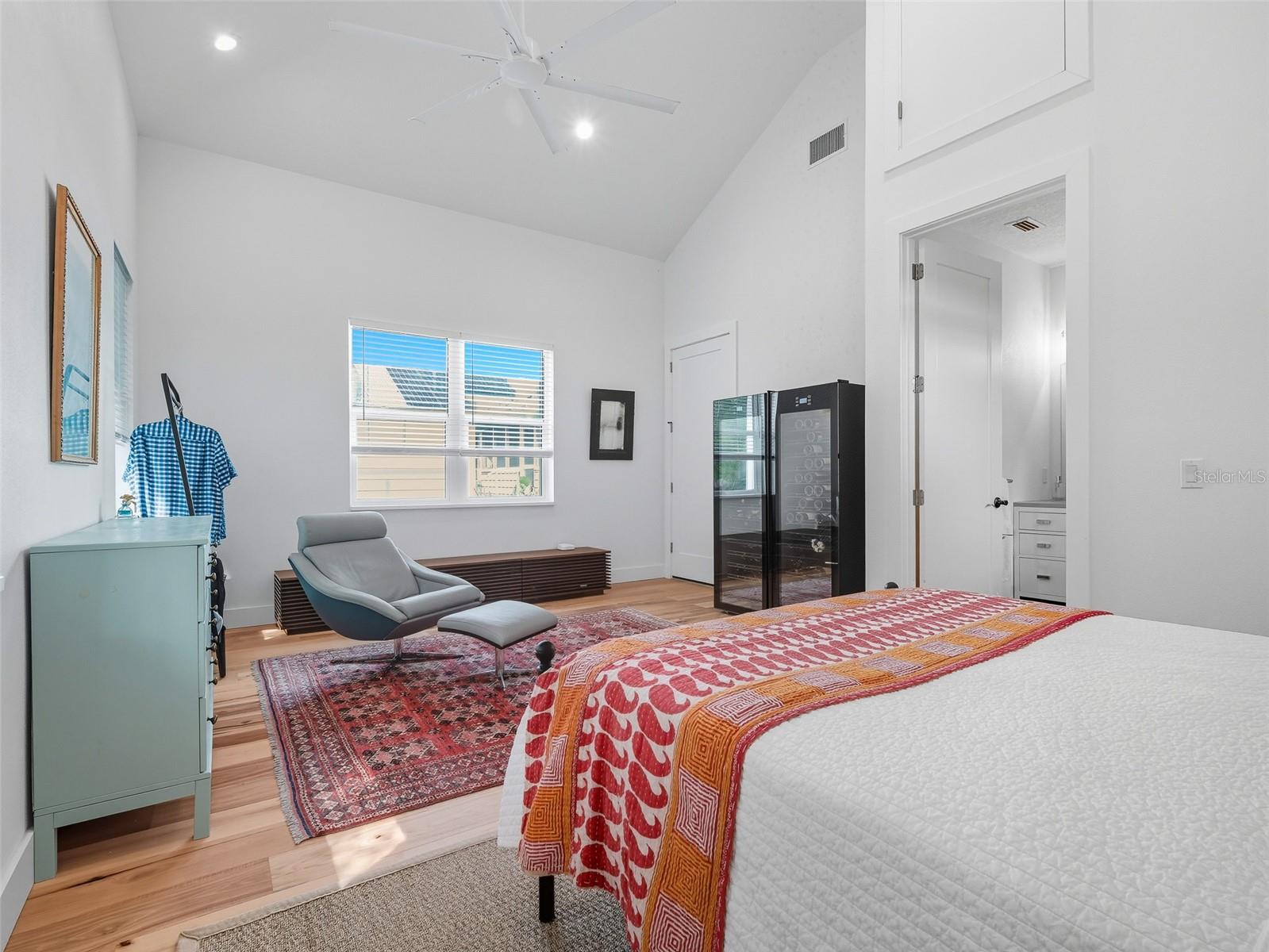 Image 41 of 74 For 513 Ball Street