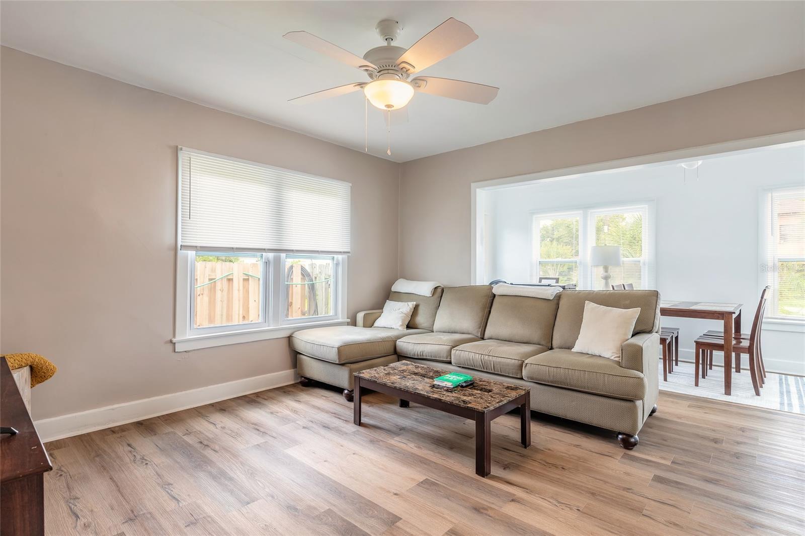 Image 11 of 49 For 412 Revilo Boulevard