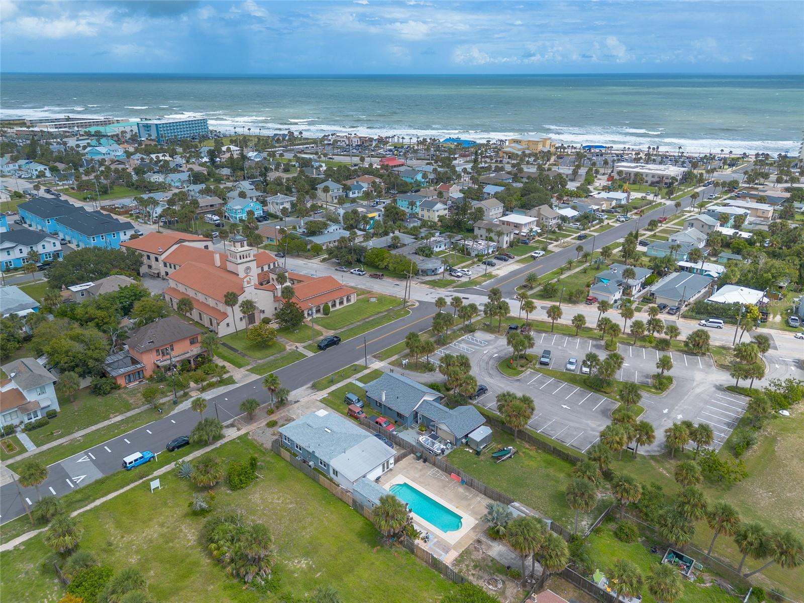 Image 16 of 49 For 412 Revilo Boulevard
