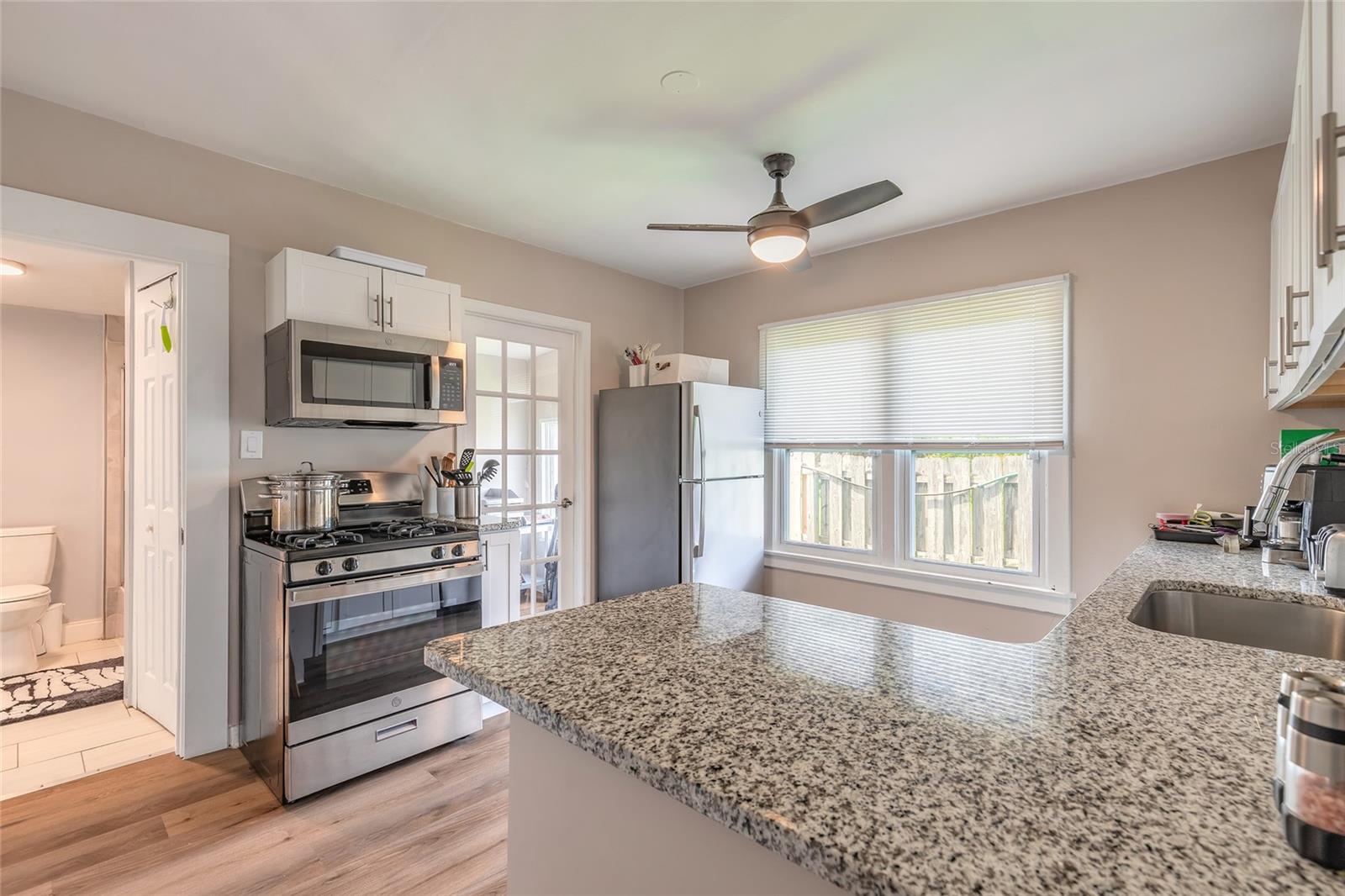 Image 6 of 49 For 412 Revilo Boulevard