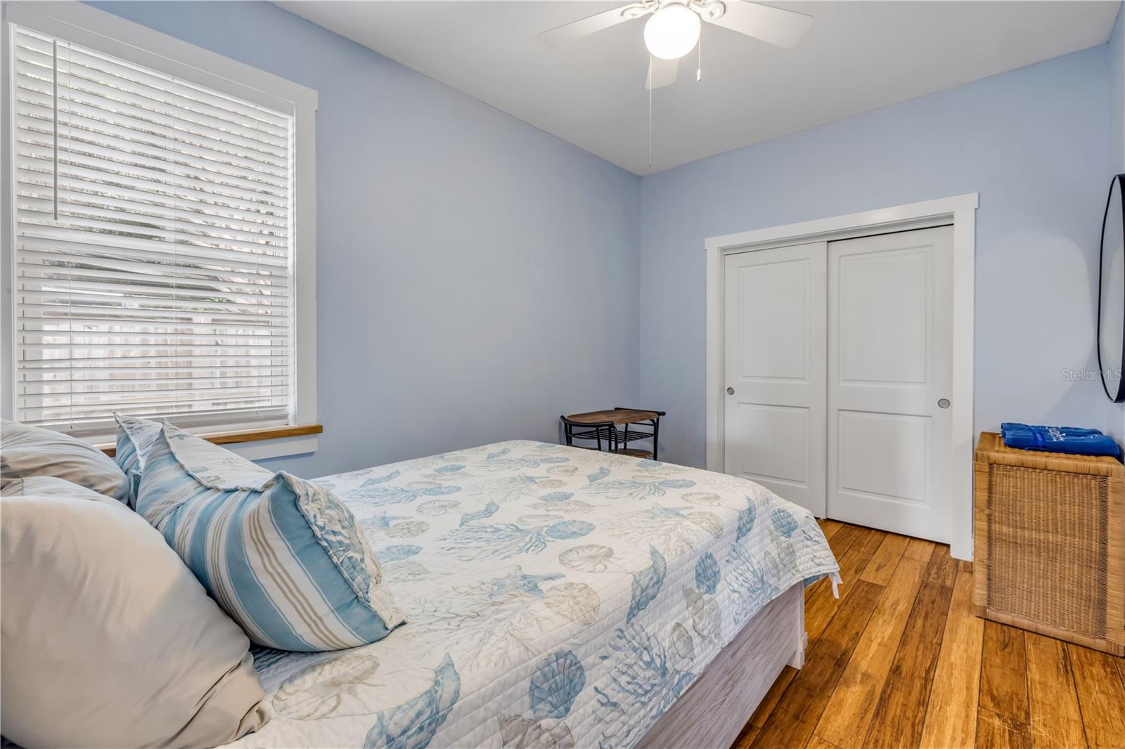 Image 20 of 47 For 418 Columbus Avenue