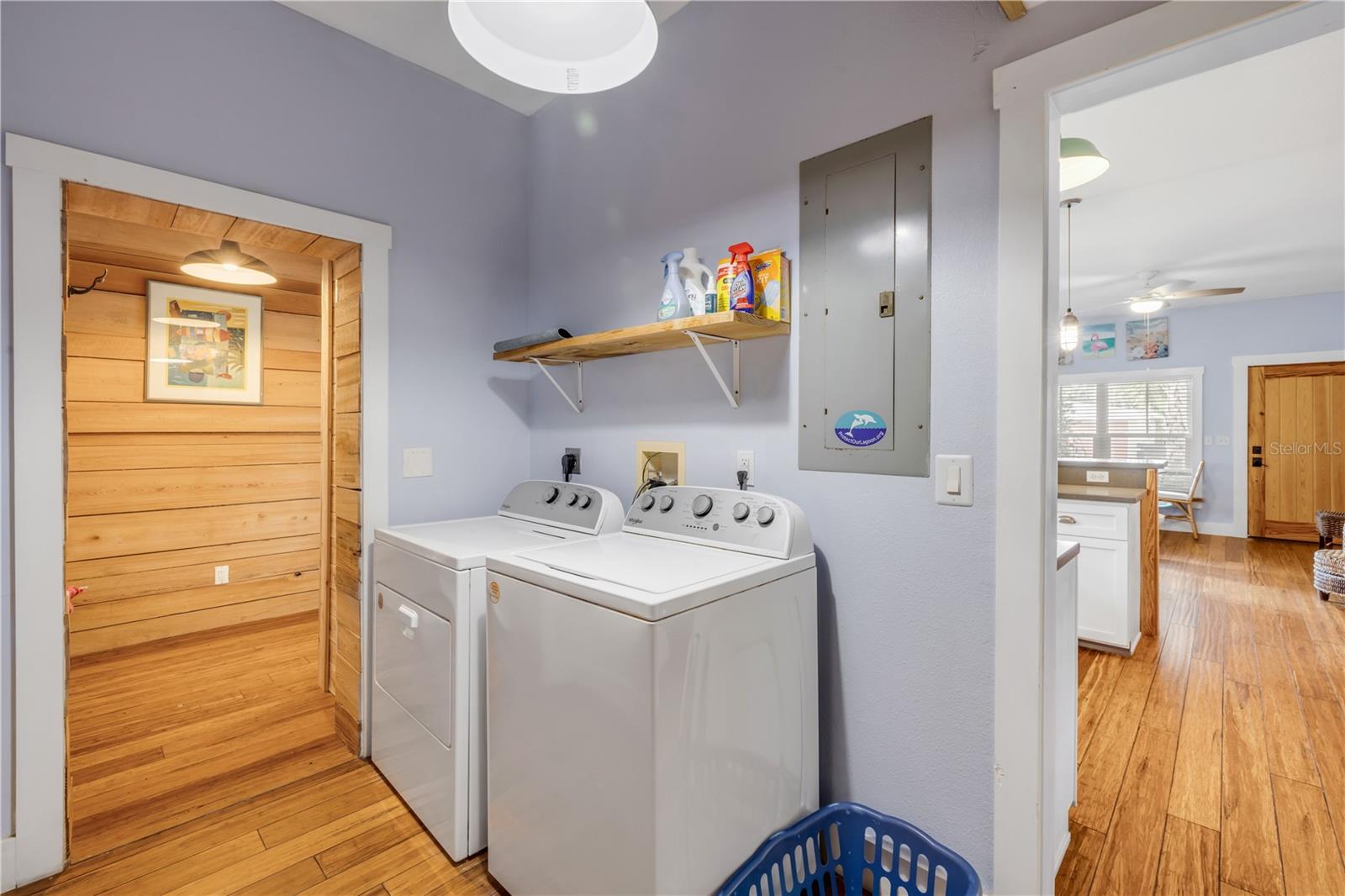 Image 27 of 47 For 418 Columbus Avenue