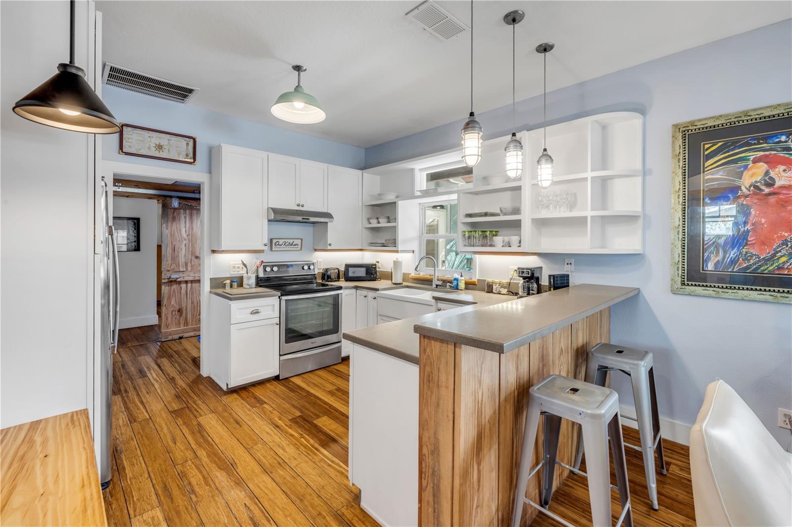 Image 9 of 47 For 418 Columbus Avenue