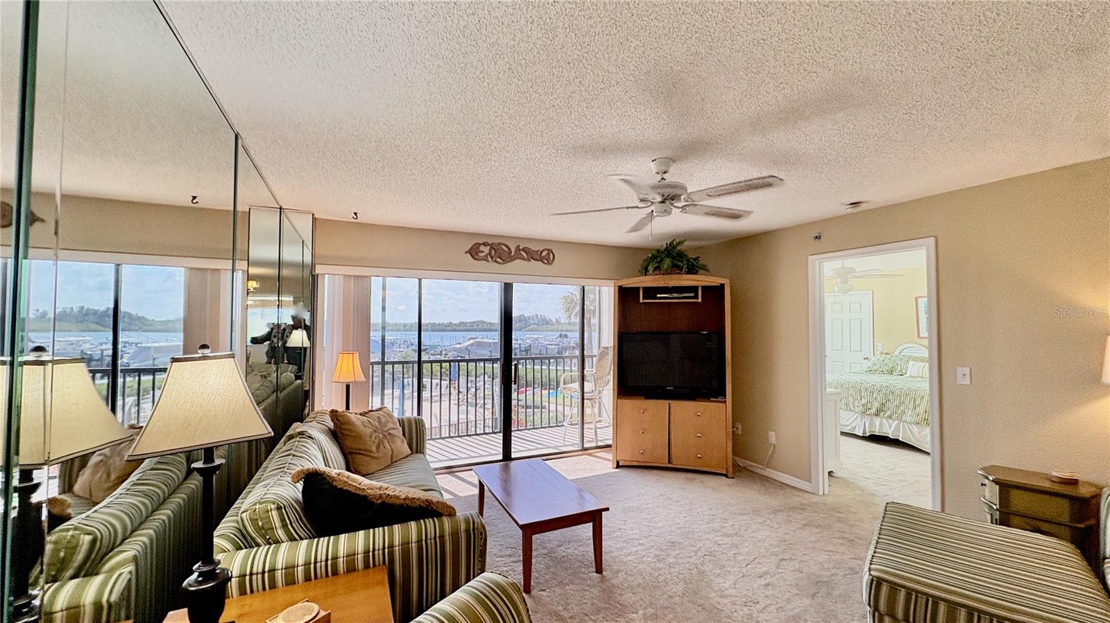 Image 6 of 50 For 2700 Peninsula Avenue 322