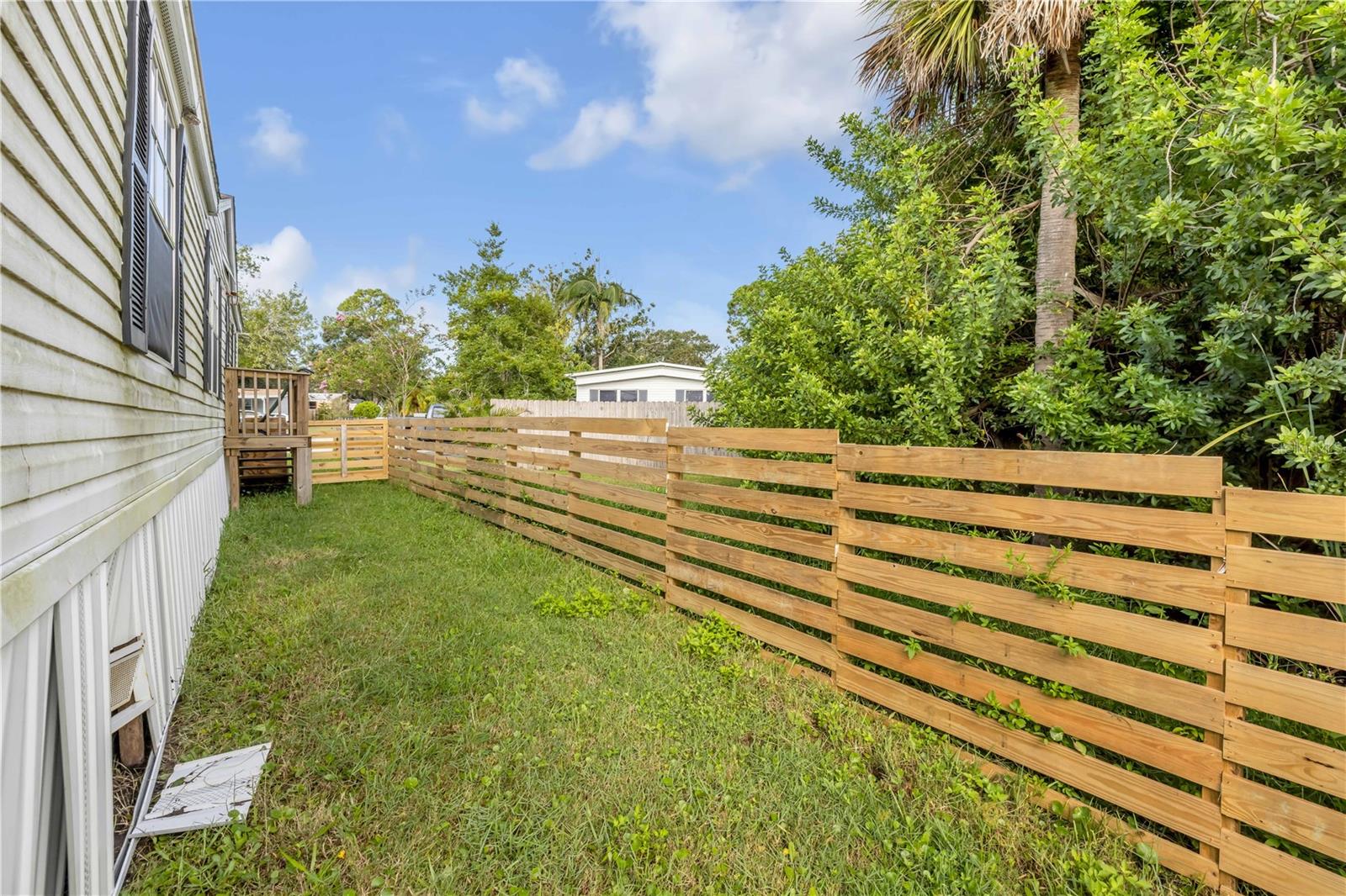 Image 31 of 31 For 475 Leslie Drive