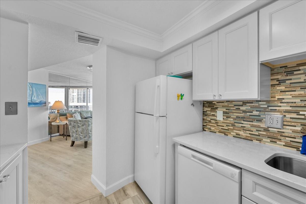 Image 10 of 52 For 2625 Atlantic Avenue 11nw