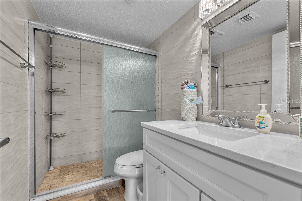 Image 23 of 52 For 2625 Atlantic Avenue 11nw