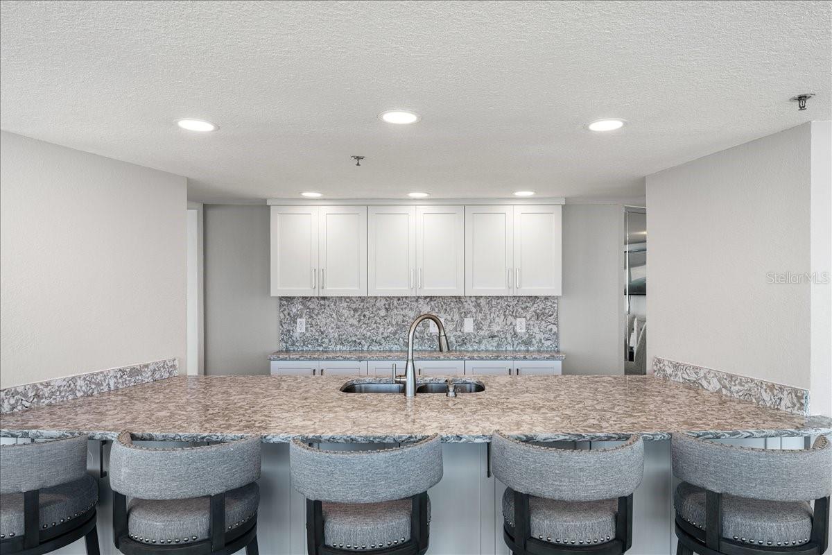 Image 30 of 52 For 2625 Atlantic Avenue 11nw