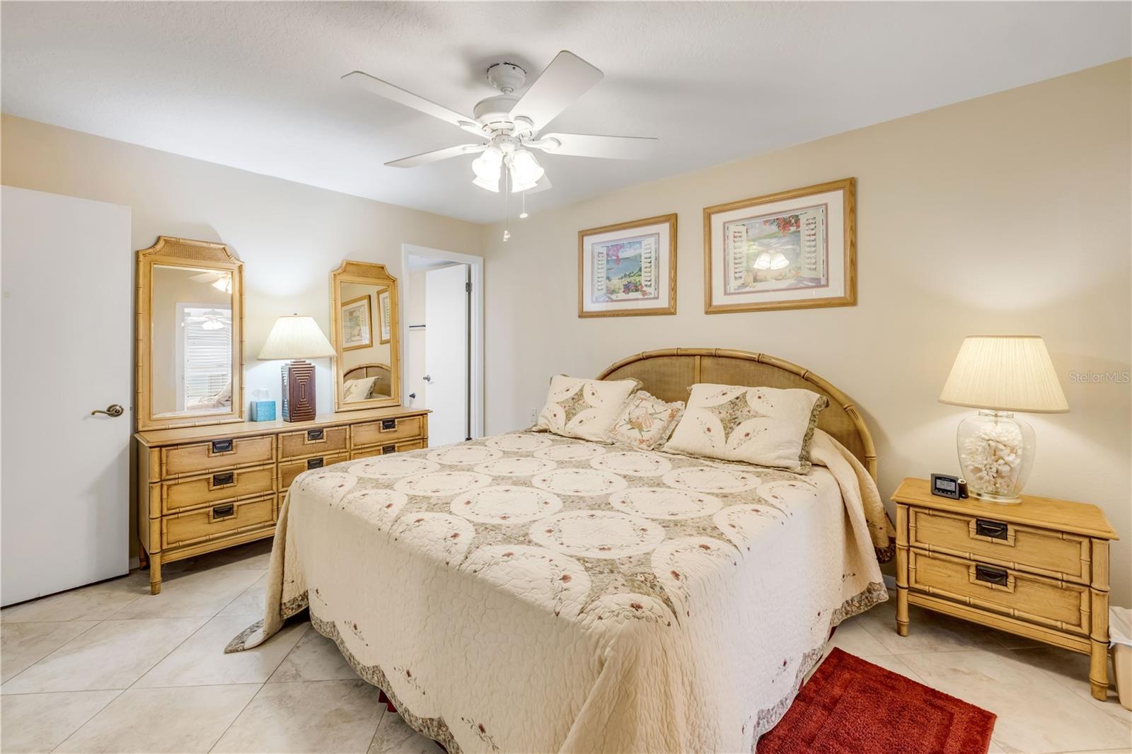 Image 12 of 52 For 5203 Atlantic Avenue 313b