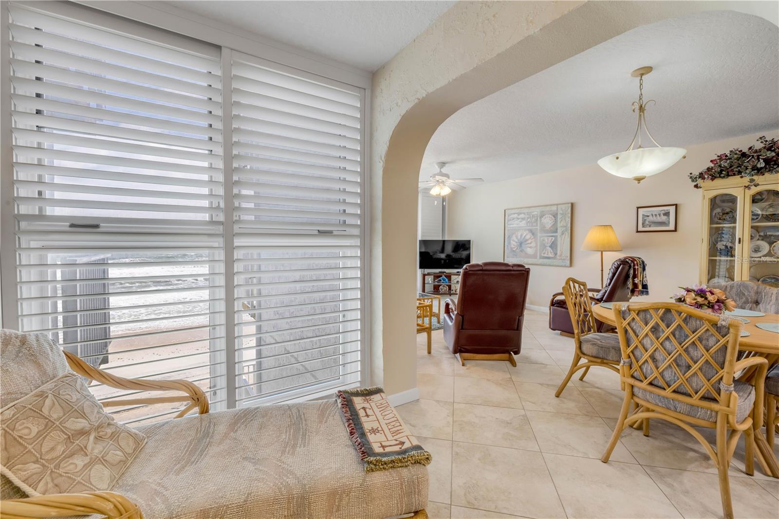 Image 24 of 52 For 5203 Atlantic Avenue 313b