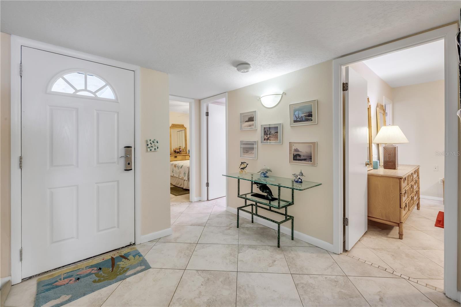 Image 6 of 52 For 5203 Atlantic Avenue 313b