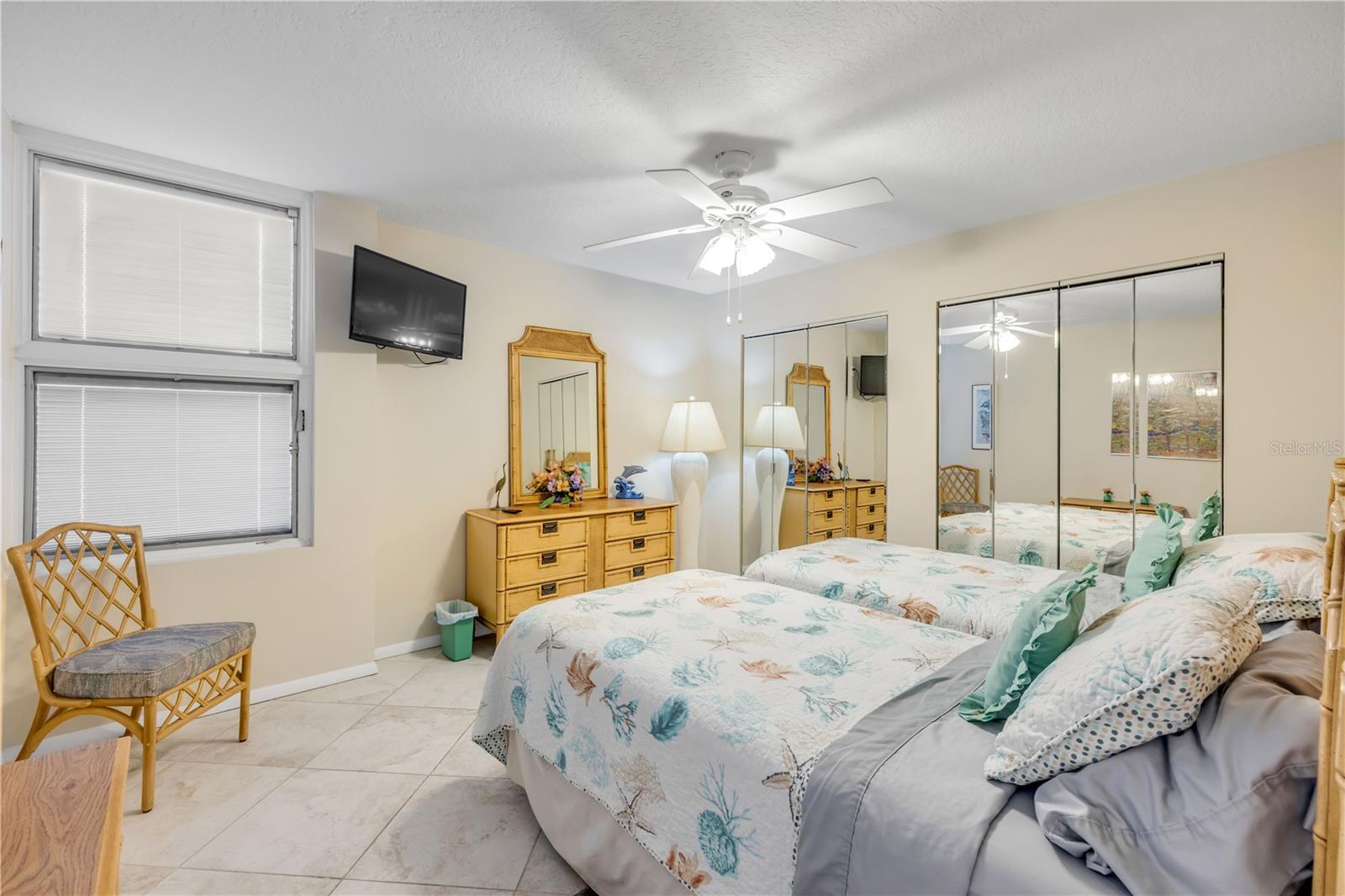 Image 7 of 52 For 5203 Atlantic Avenue 313b