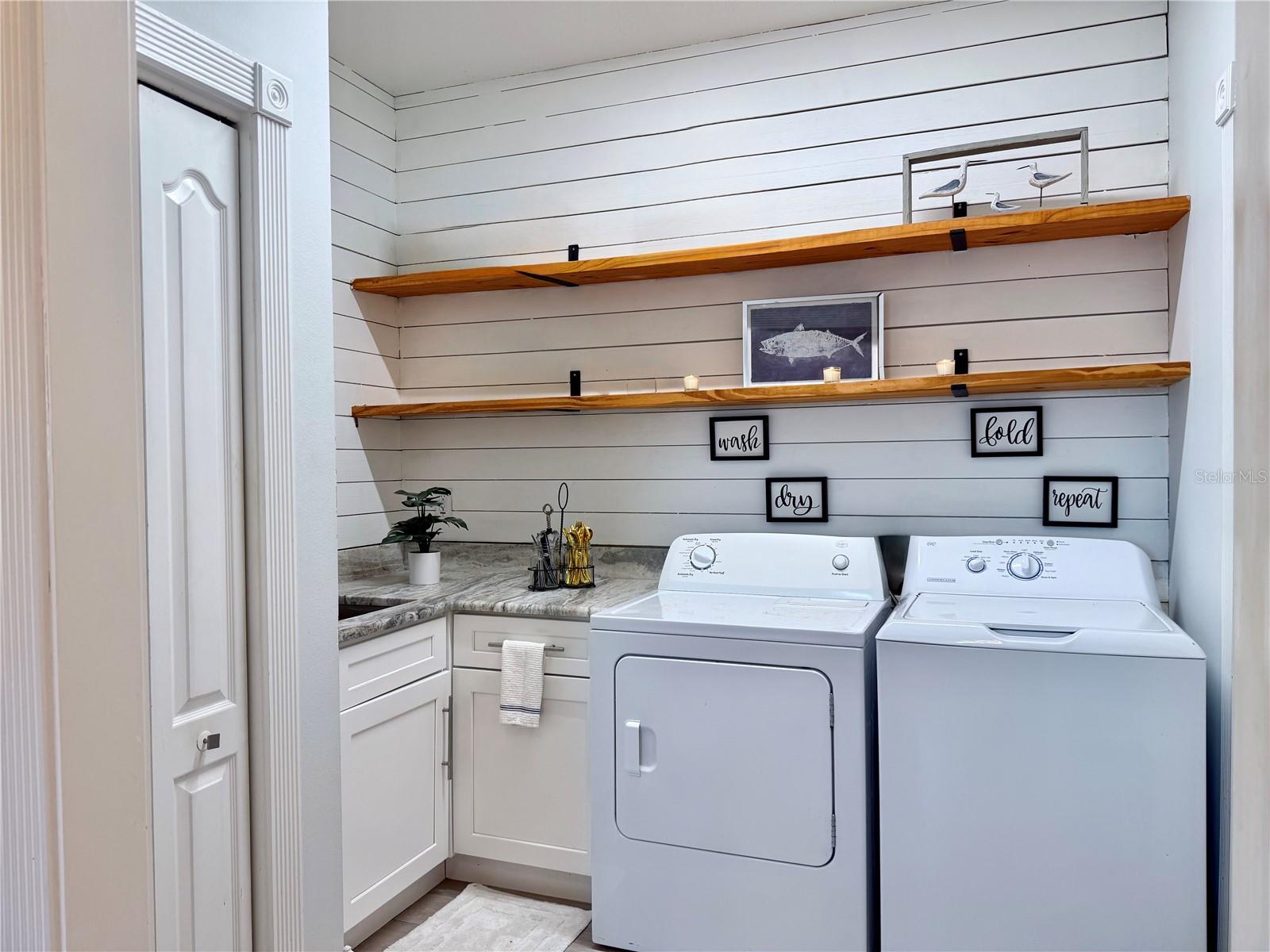 Image 9 of 78 For 423 Atlantic Avenue 102