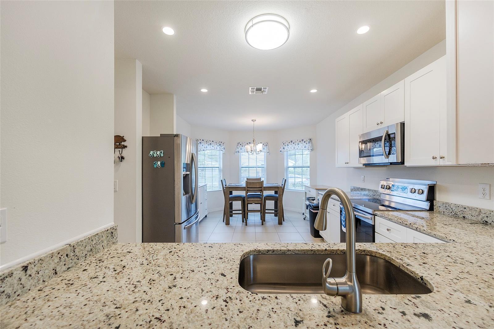Image 12 of 54 For 537 White Coral Lane