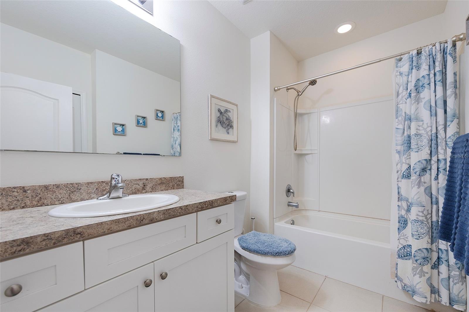 Image 16 of 54 For 537 White Coral Lane