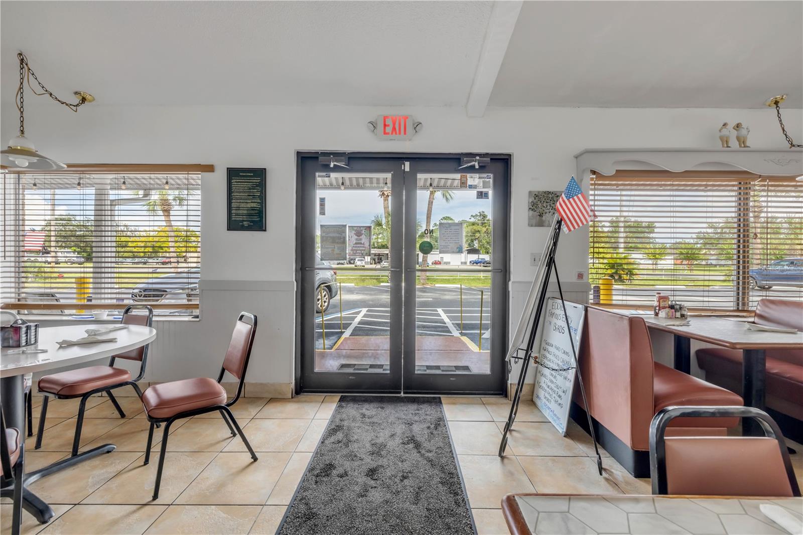 Image 18 of 63 For 2100 Ridgewood Avenue 280