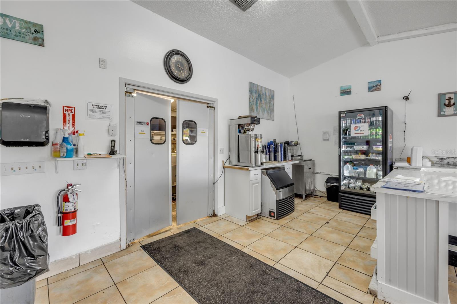 Image 27 of 63 For 2100 Ridgewood Avenue 280