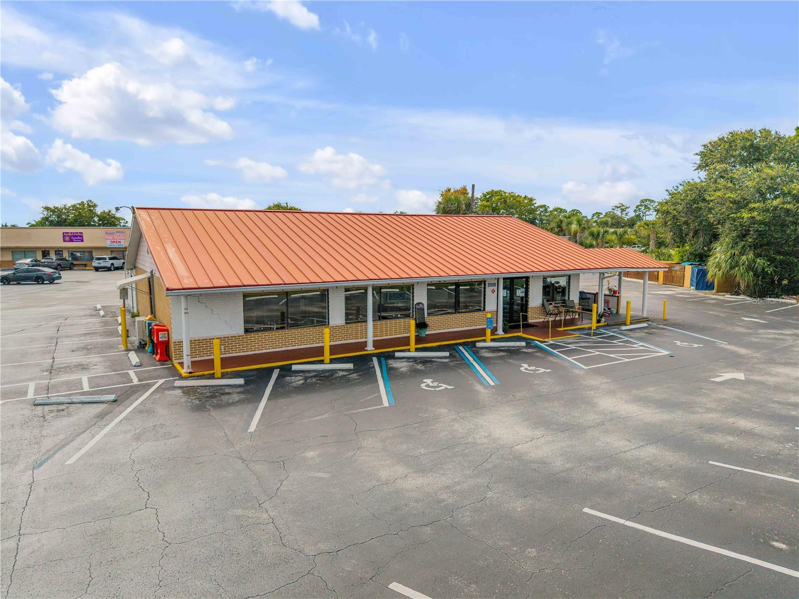 Image 3 of 63 For 2100 Ridgewood Avenue 280