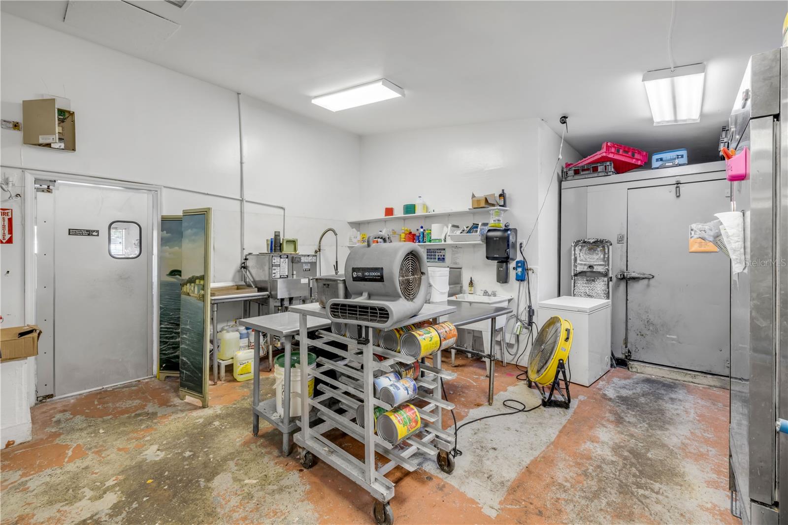 Image 40 of 63 For 2100 Ridgewood Avenue 280