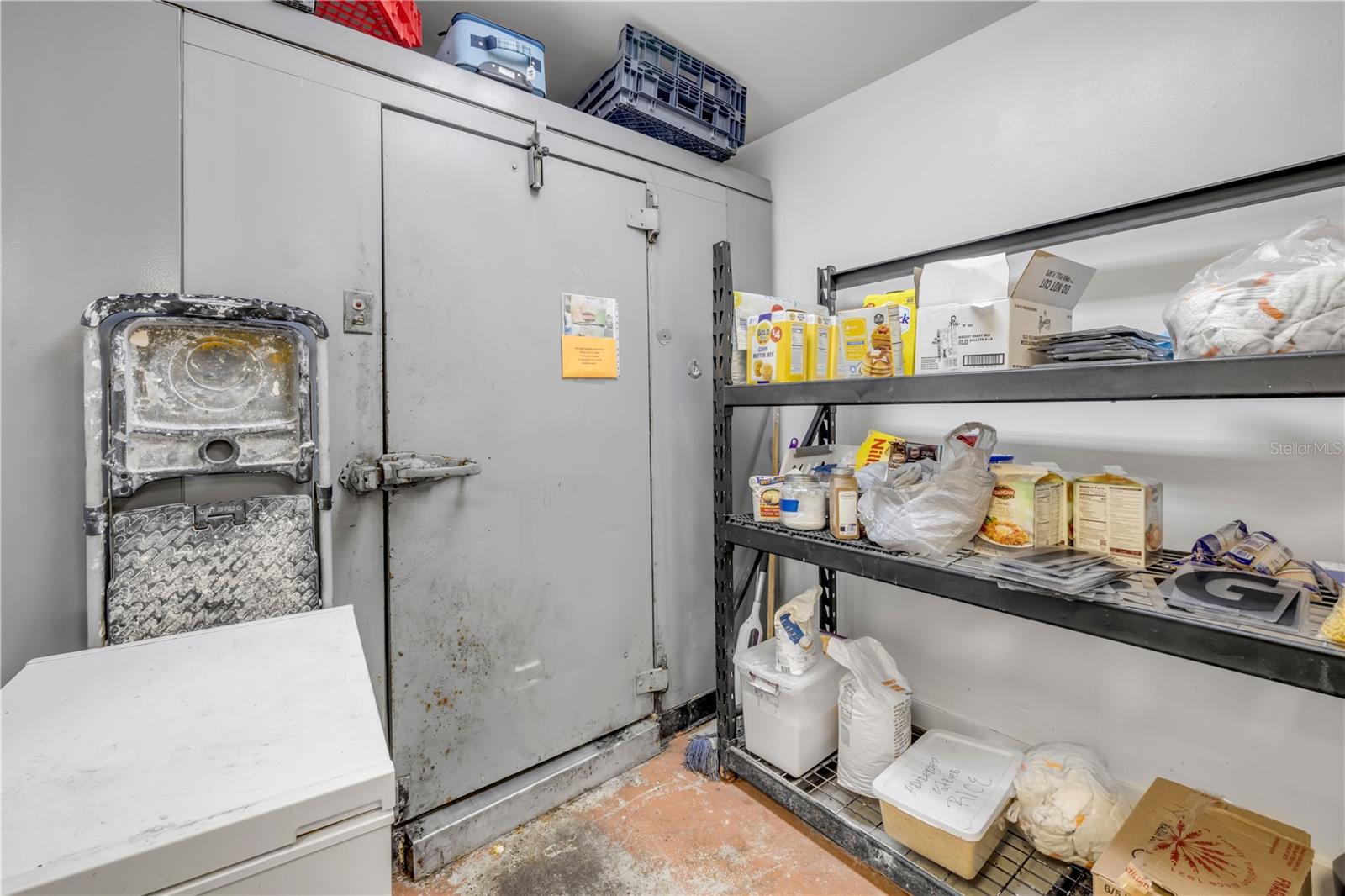 Image 43 of 63 For 2100 Ridgewood Avenue 280