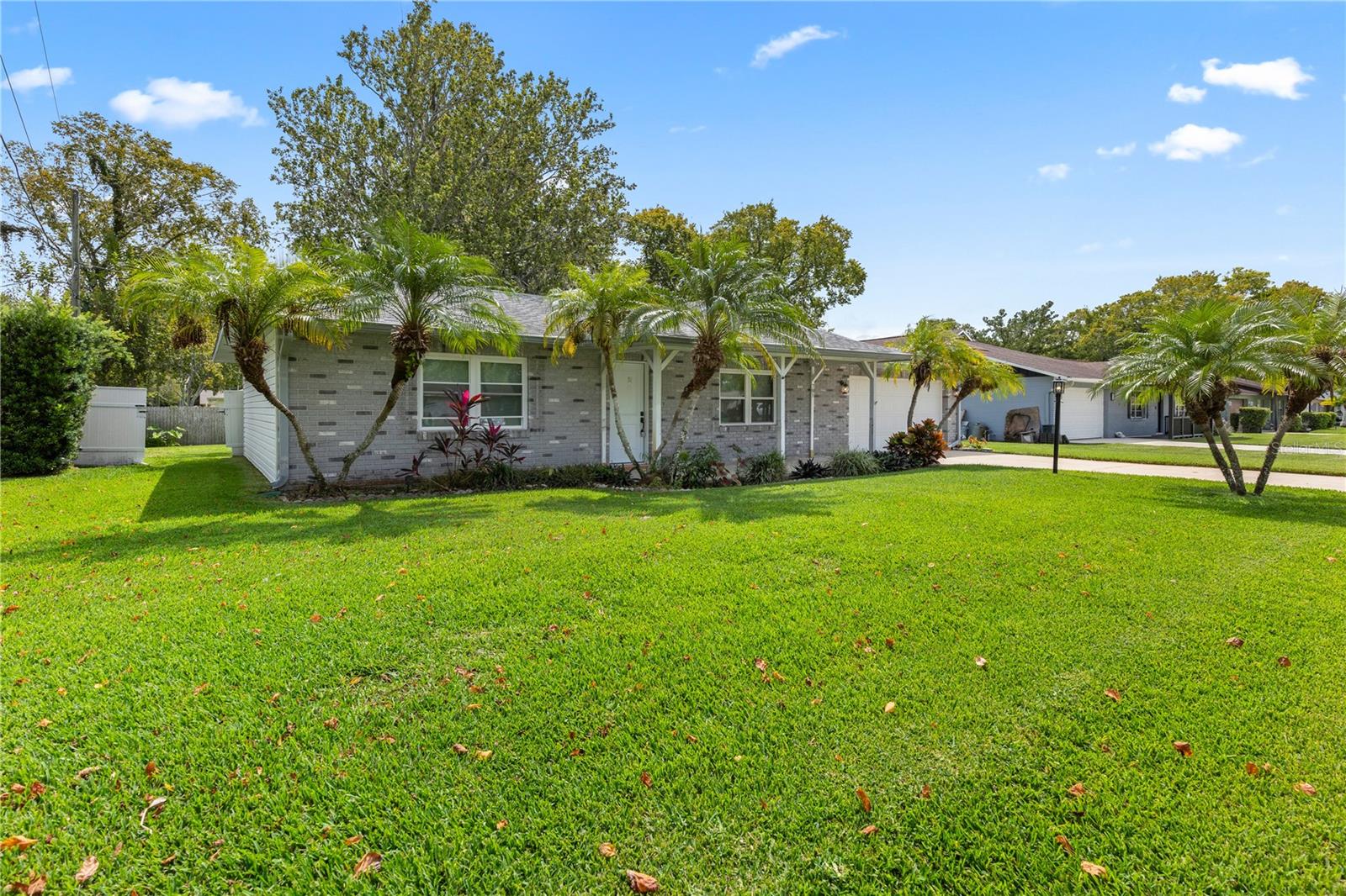 Image 14 of 47 For 781 Aspen Drive
