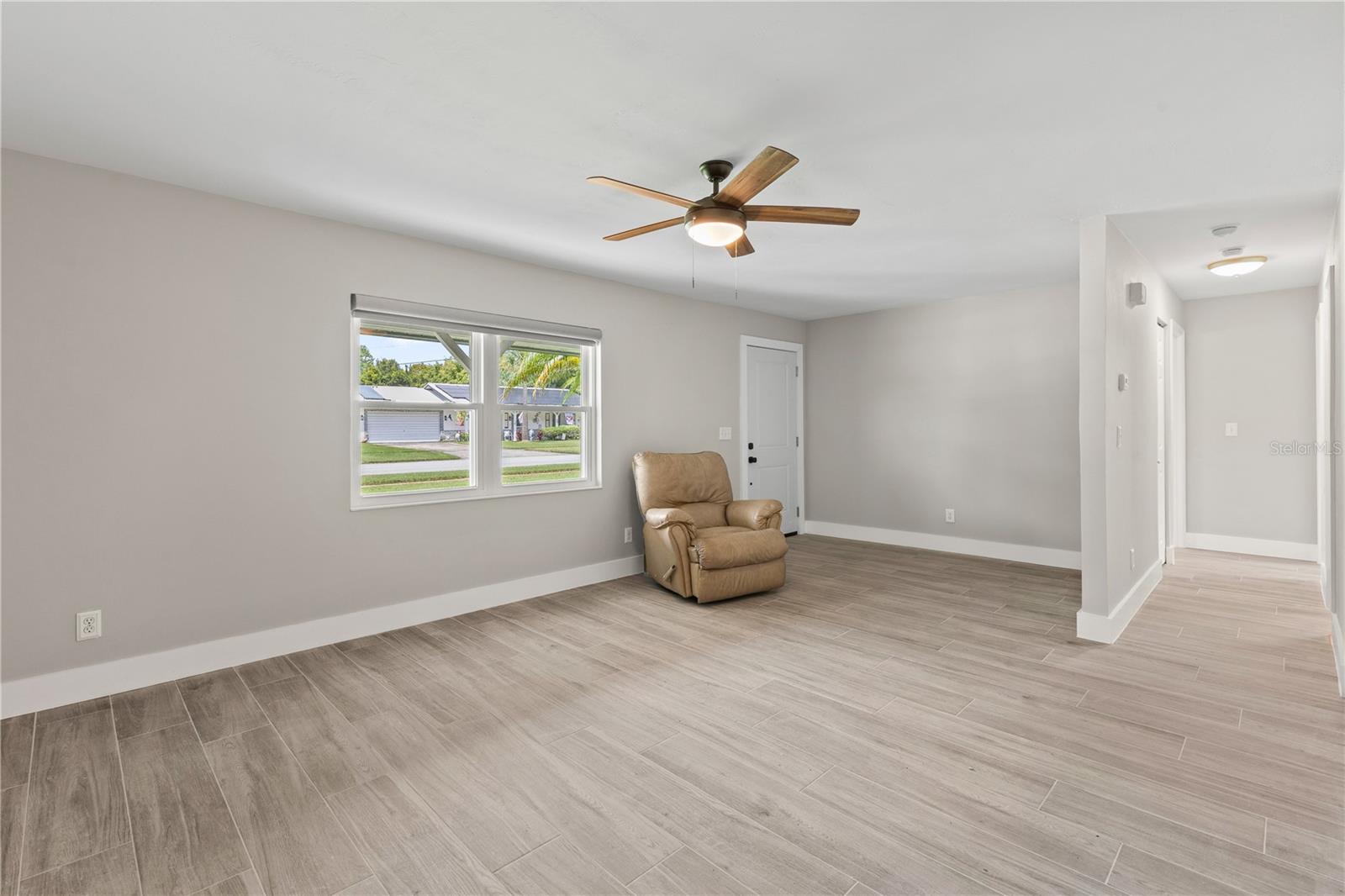 Image 21 of 47 For 781 Aspen Drive