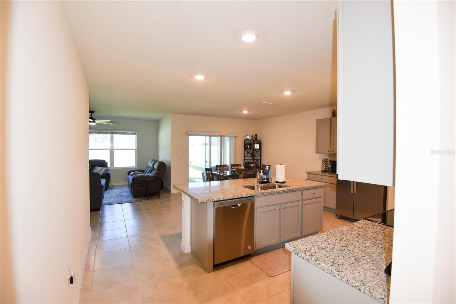 Image 35 of 56 For 2013 Red Rock Road