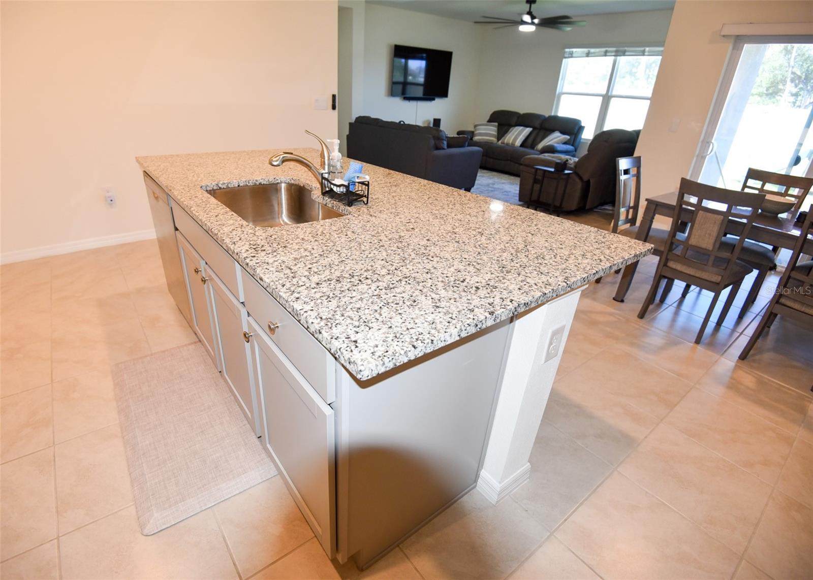 Image 40 of 56 For 2013 Red Rock Road