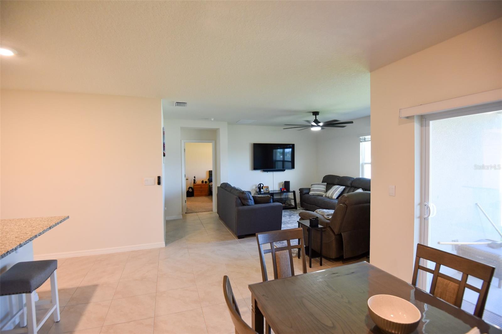 Image 41 of 56 For 2013 Red Rock Road