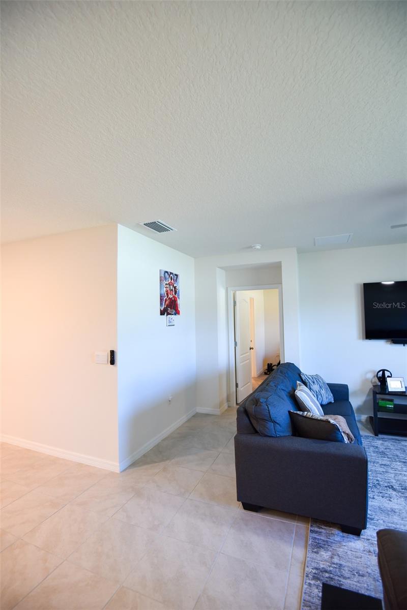 Image 42 of 56 For 2013 Red Rock Road