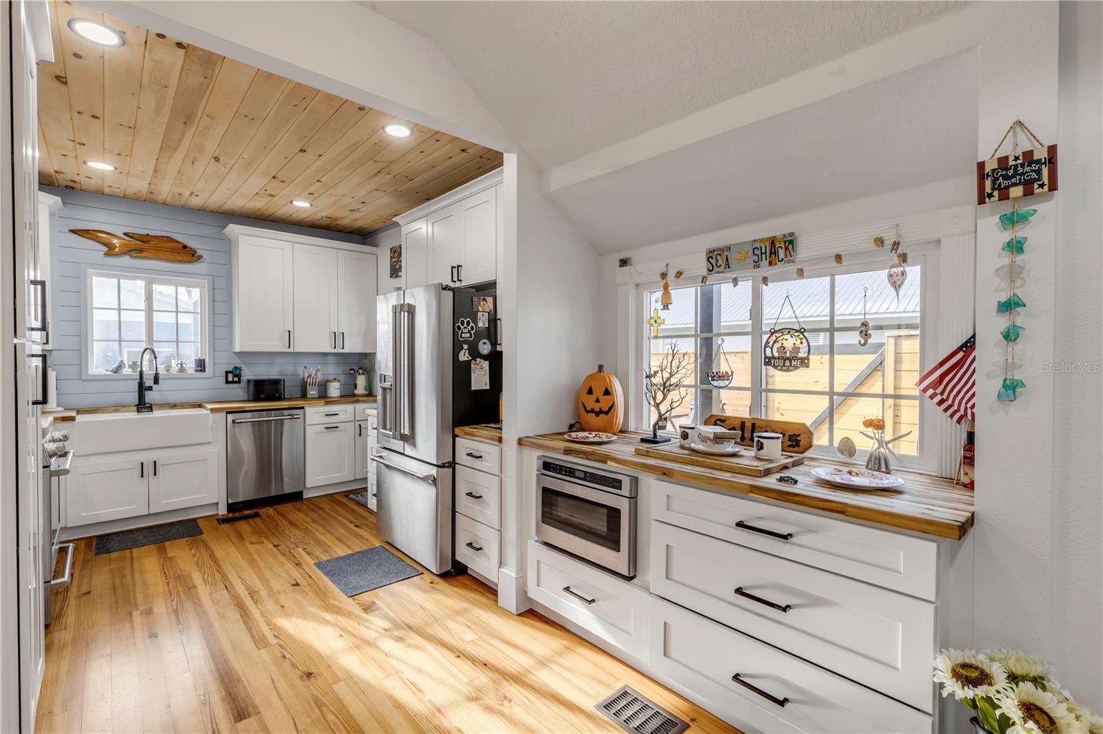 Image 11 of 48 For 532 Faulkner Street