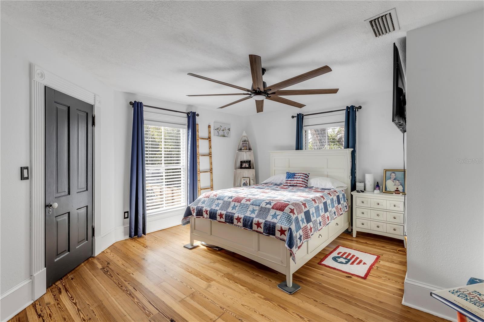 Image 31 of 48 For 532 Faulkner Street