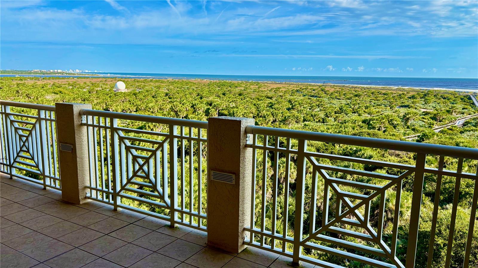 Image 4 of 55 For 261 Minorca Beach Way 702