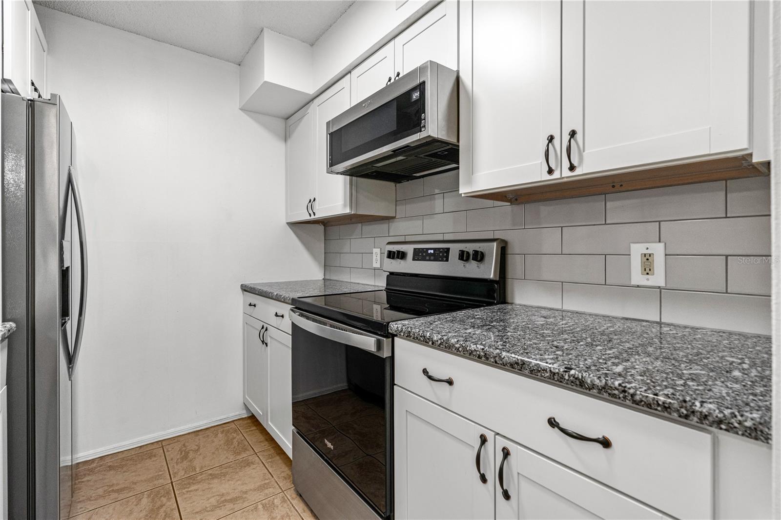 Image 15 of 37 For 1401 Palmetto Avenue 807