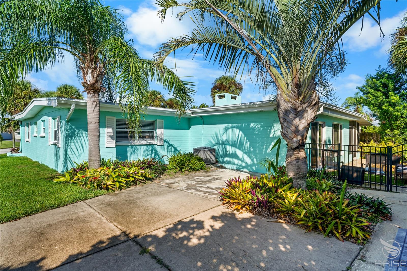 Image 10 of 46 For 2600 Coral Way