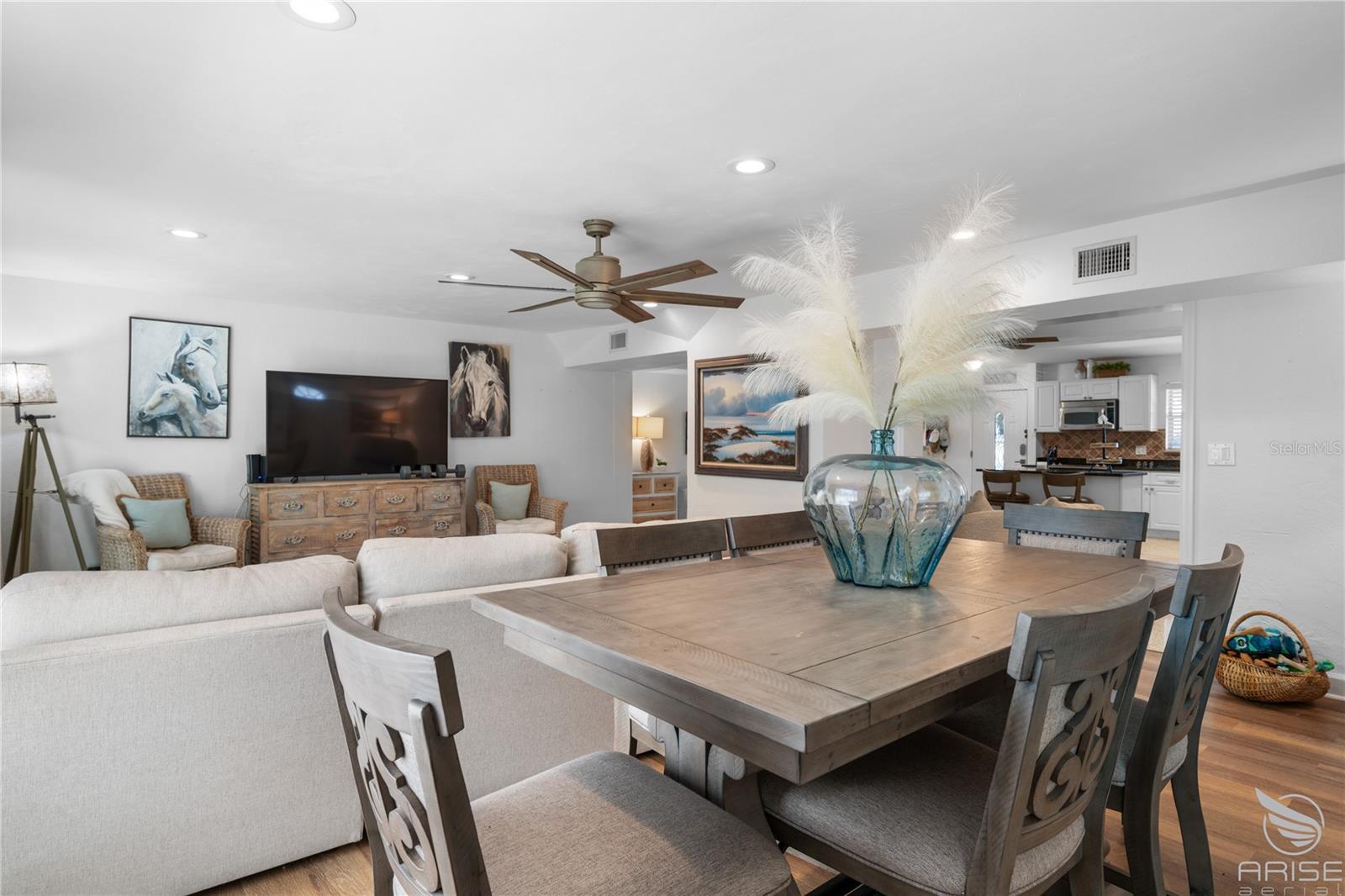 Image 27 of 46 For 2600 Coral Way