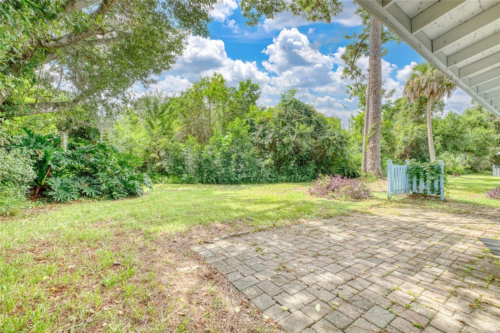 Image 21 of 22 For 12 Country Club Drive B