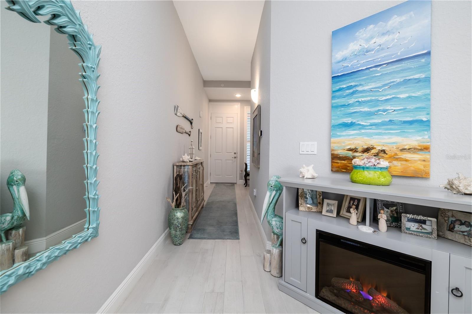 Image 22 of 57 For 1 Riverwalk Drive 402