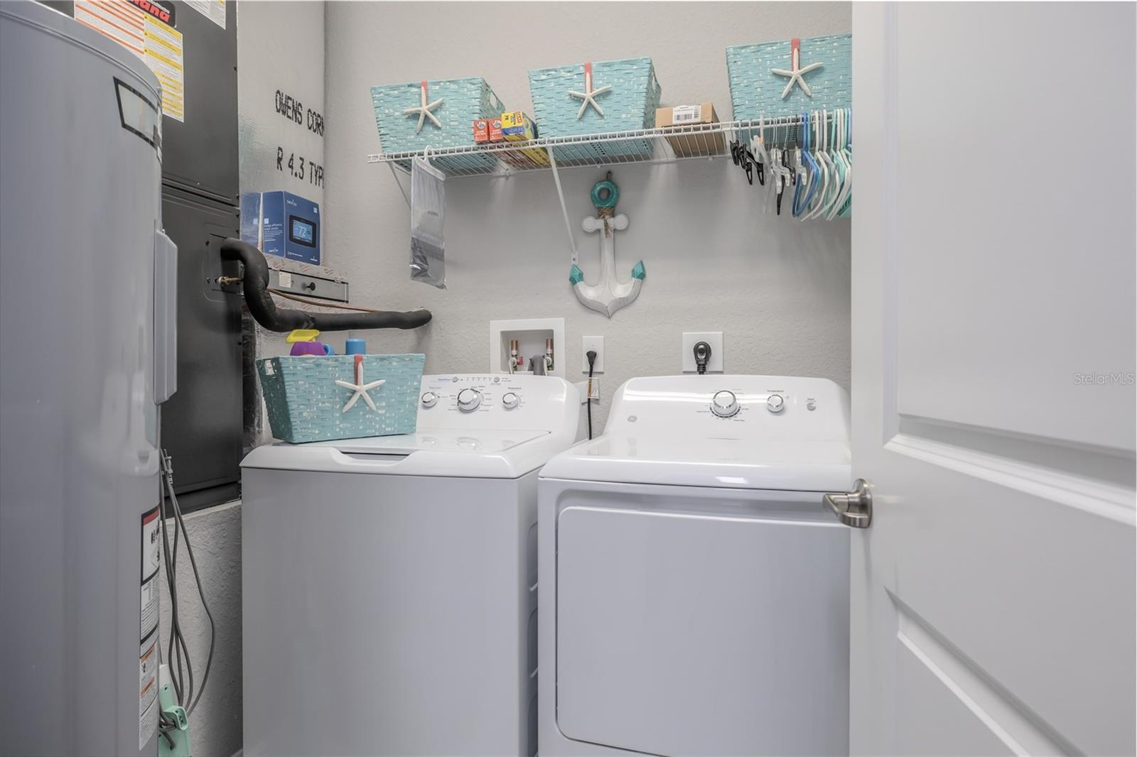 Image 27 of 57 For 1 Riverwalk Drive 402