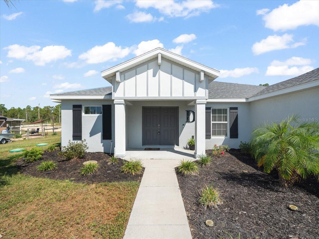 Image 10 of 45 For 13035 Thrasher Avenue