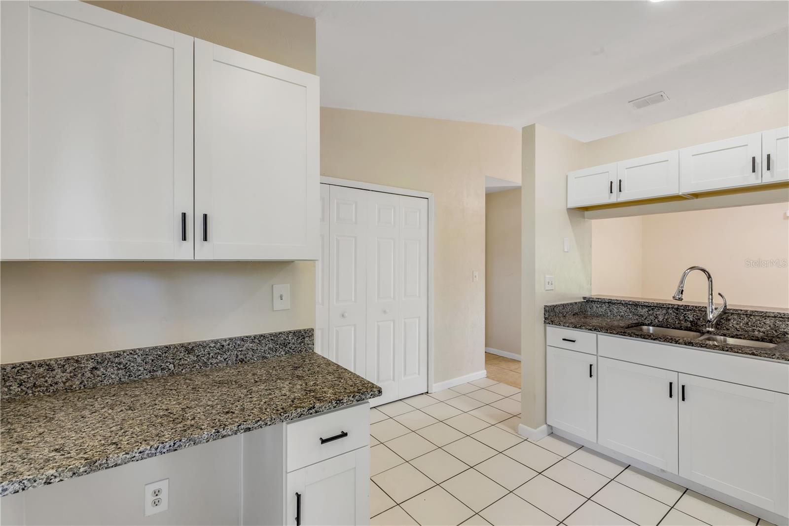 Image 13 of 26 For 2625 Nordman Avenue