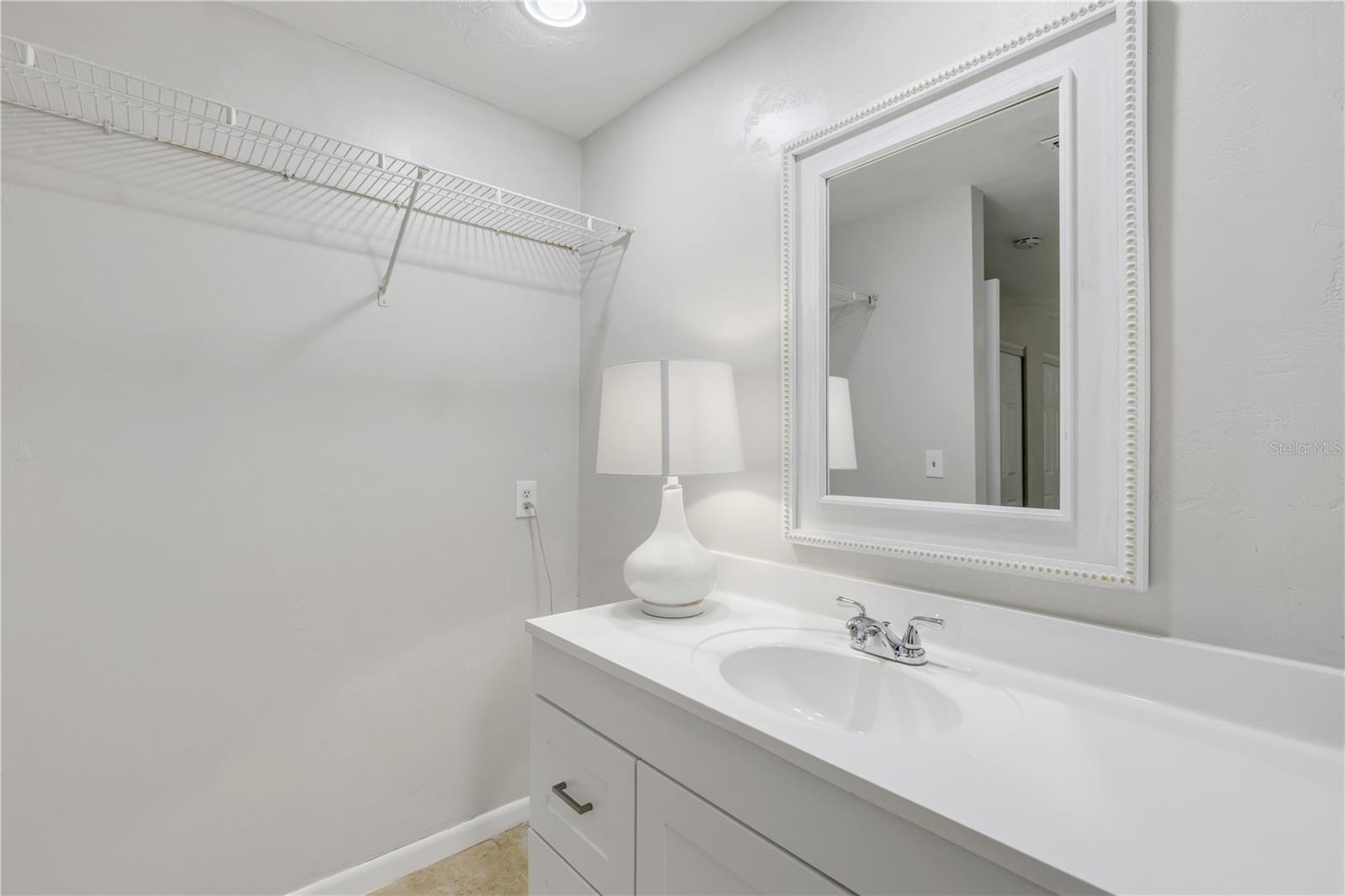 Image 18 of 26 For 2625 Nordman Avenue