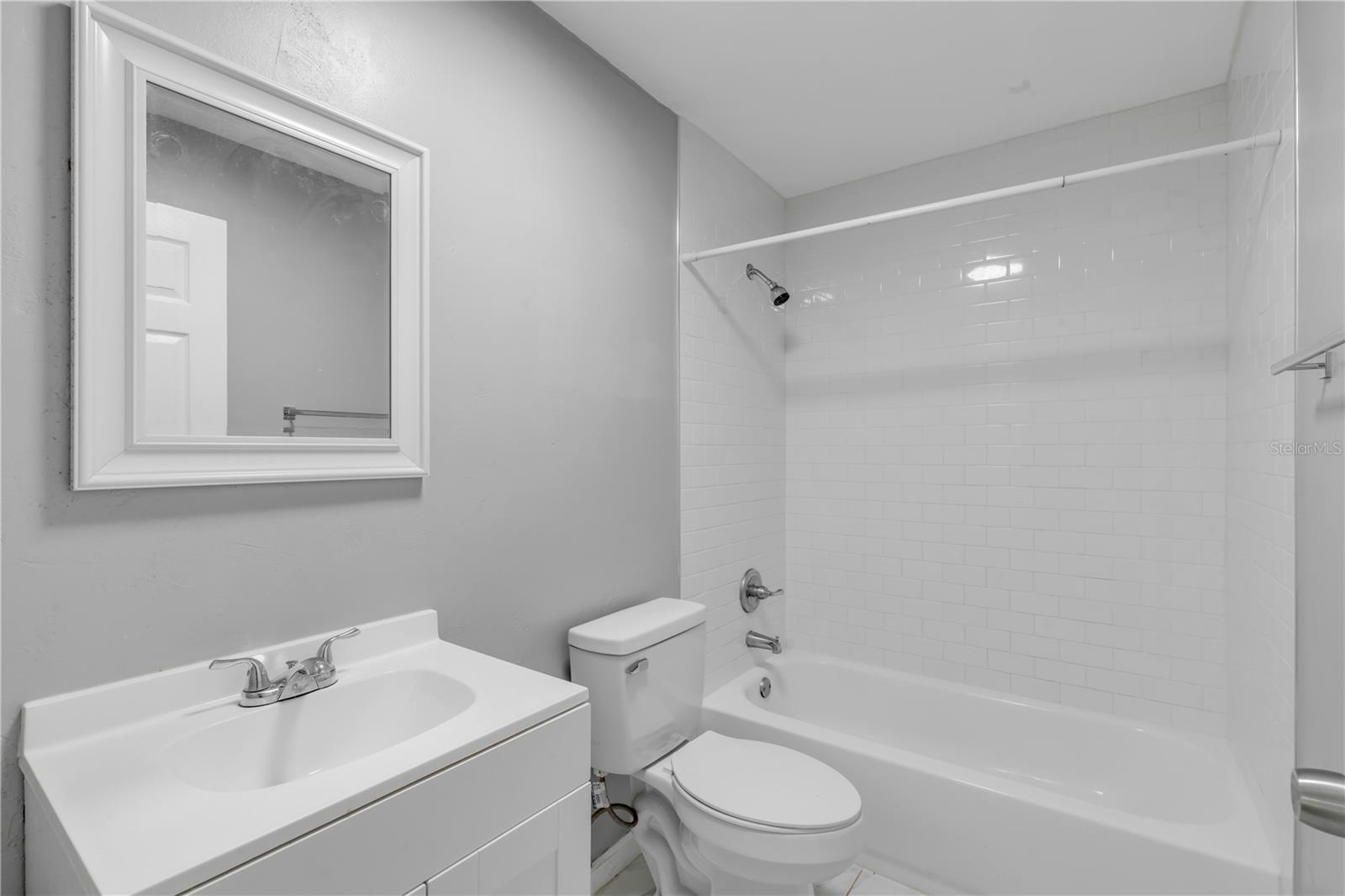 Image 23 of 26 For 2625 Nordman Avenue