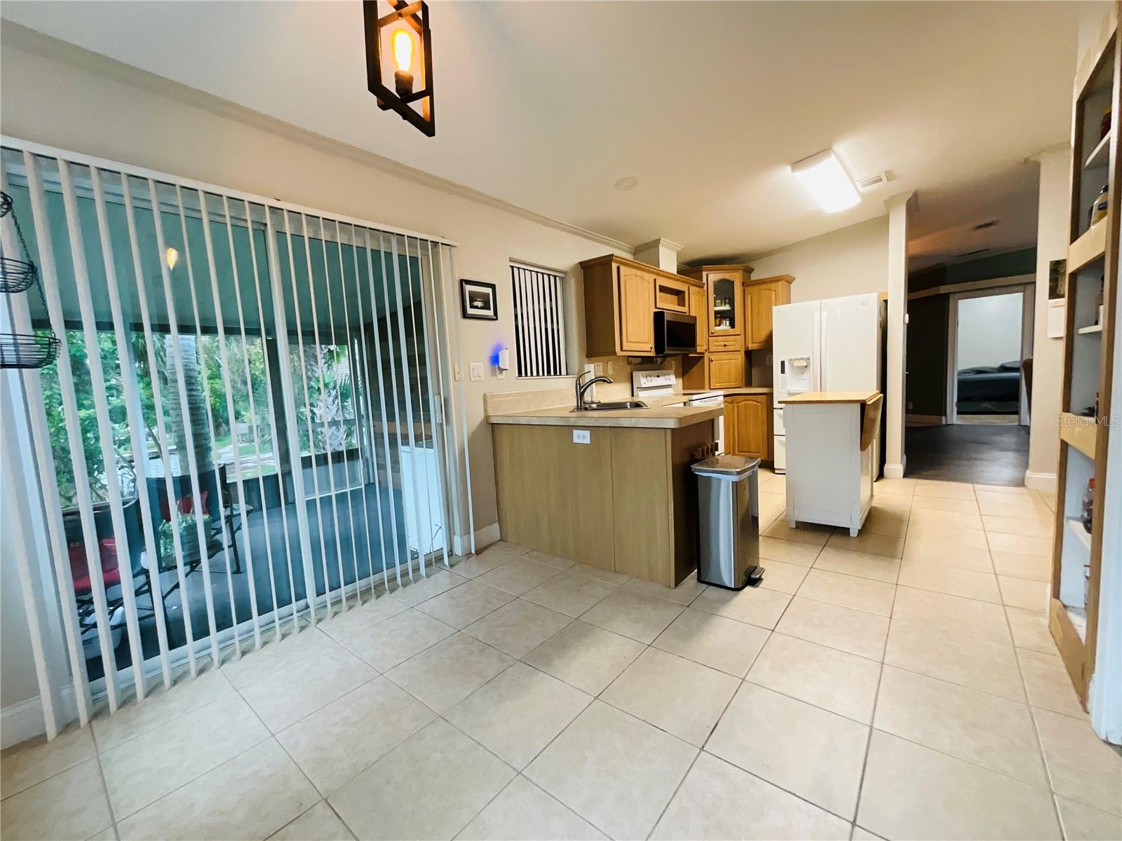 Image 8 of 21 For 4406 Indian River Drive W