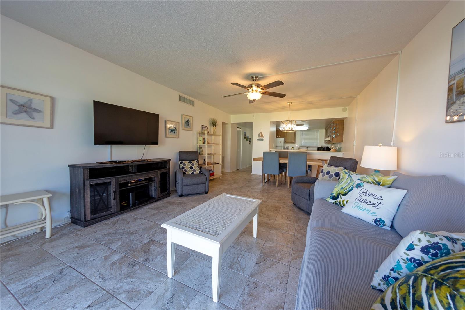 Image 12 of 22 For 4831 Saxon Drive 1070