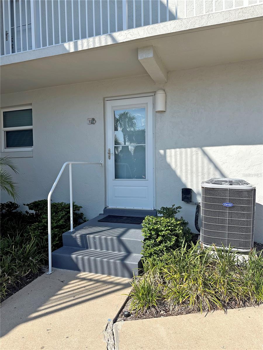 Image 2 of 22 For 4831 Saxon Drive 1070